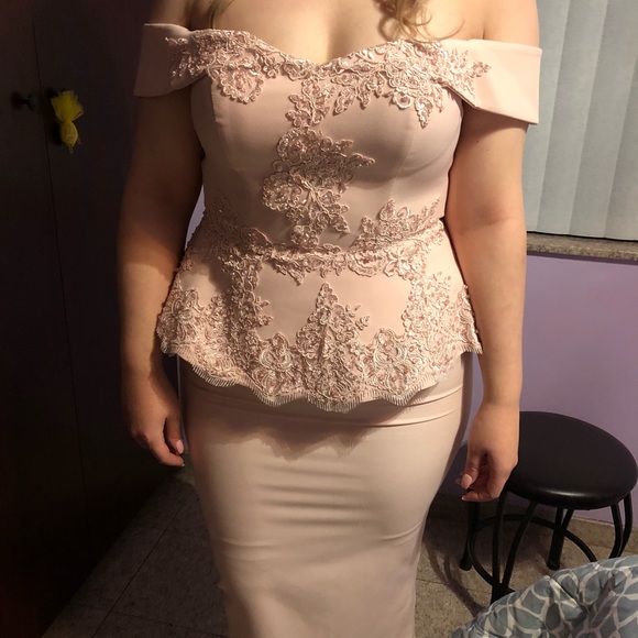 Beautiful soft blush pink Bardot - Picture 3 of 4